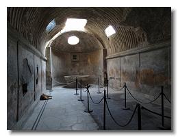 2011 05 12 Pompeii - Men's bath - the steam room